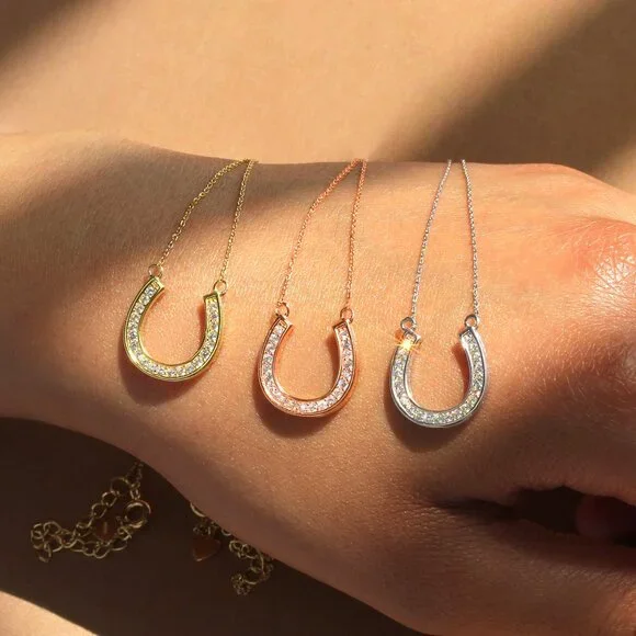 Reserved for @katybrady8887 pcs of Bright Path Horseshoe Necklace